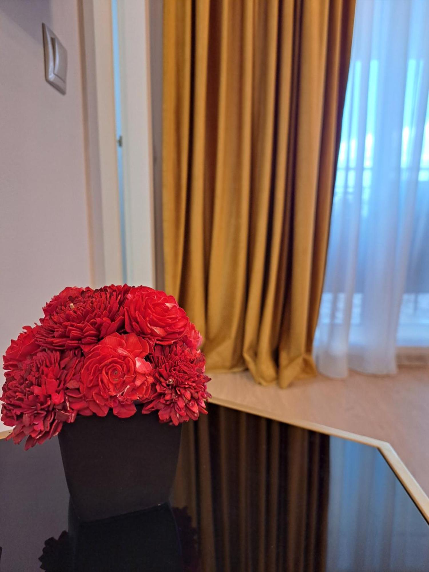 Irema Sunset View Studio Pallady Bucharest Exterior photo